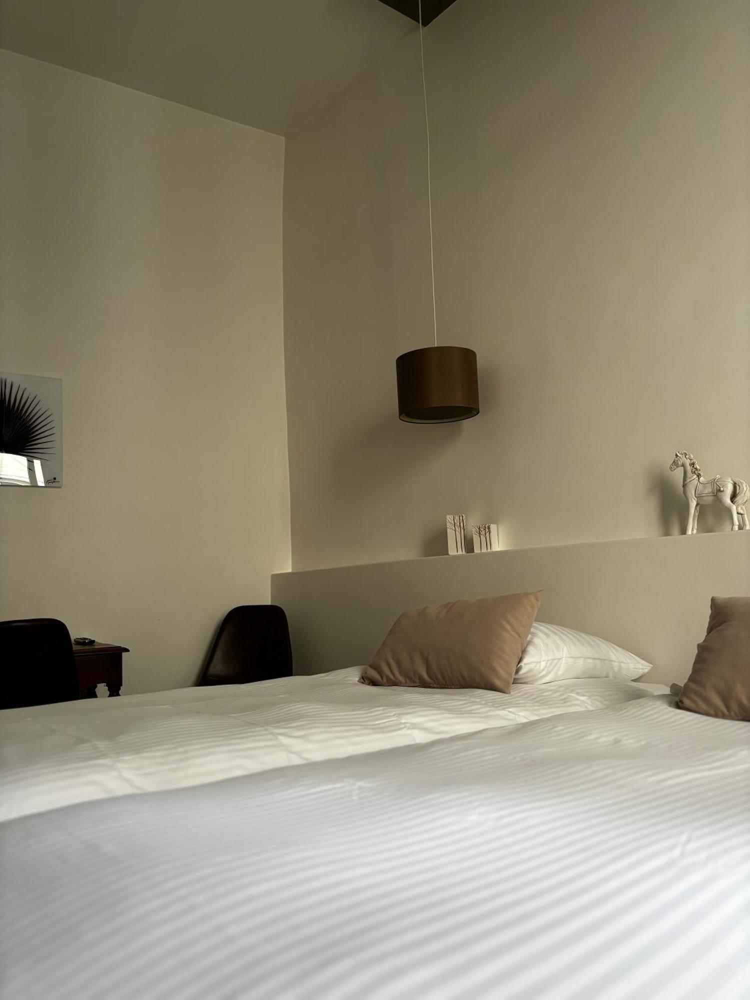 Rive Gauche Hotel Saumur Exterior photo